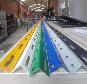 Gia công sơn tĩnh điện các loại kệ giá trưng bày